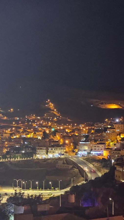 Готель Petra Peace Town Ваді-Муса Екстер'єр фото